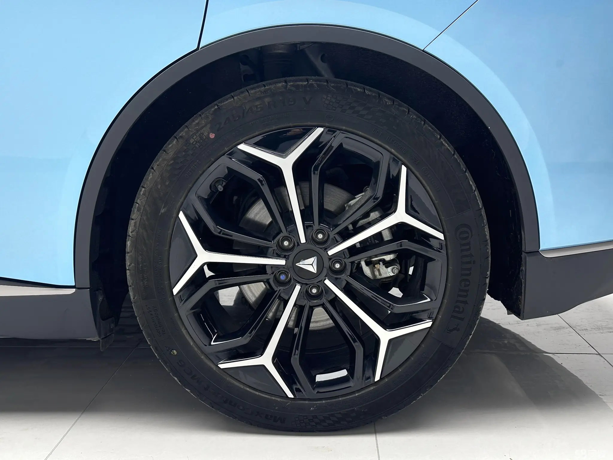 Deepal S07 2024 car image #24