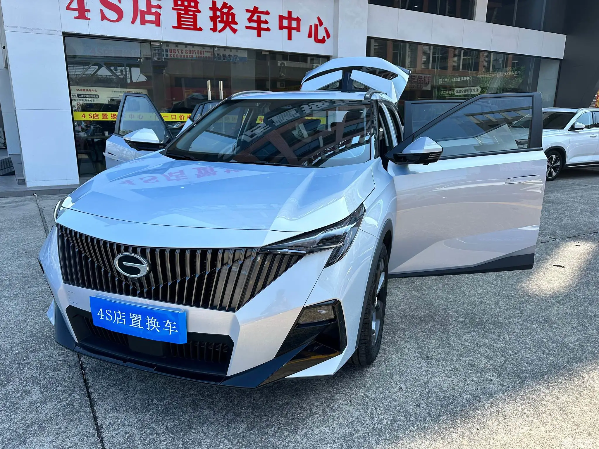GAC Trumpchi GS3 2024 immagine di auto #24