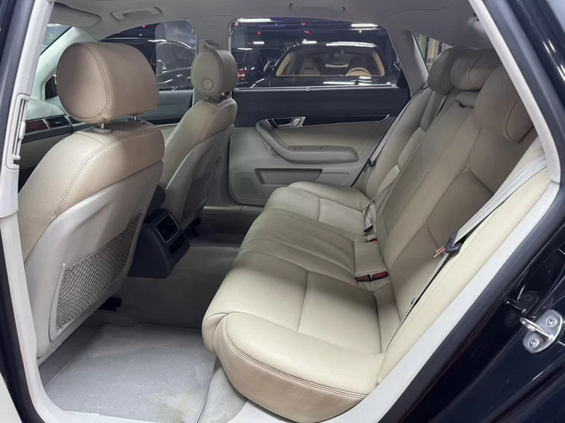 Audi A6 2019 car image #24