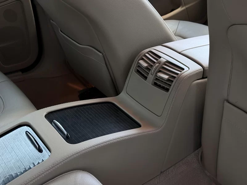 Mercedes-Benz CLS Class 2012 car image #24