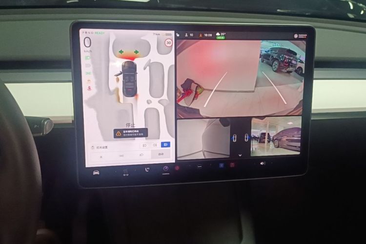 Tesla Model Y 2022 #13 Tesla Model Y 2022 car image #13