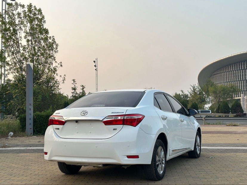 Toyota Corolla 2015 car image #4