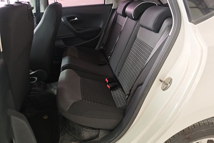 Volkswagen Polo 2019 #17 Volkswagen Polo 2019 car image #17