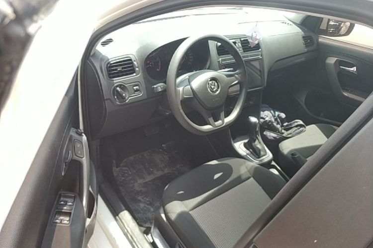 Volkswagen Polo 2018 #16 Volkswagen Polo 2018 car image #16