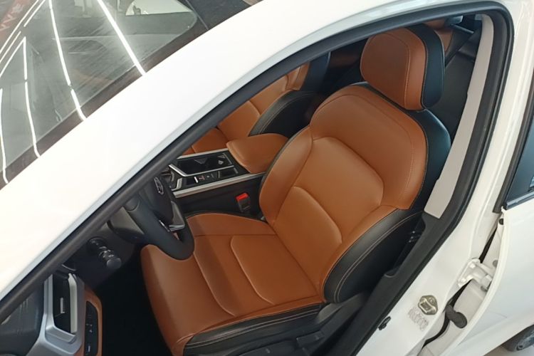 GEELY Vision X6 2021 car image #15