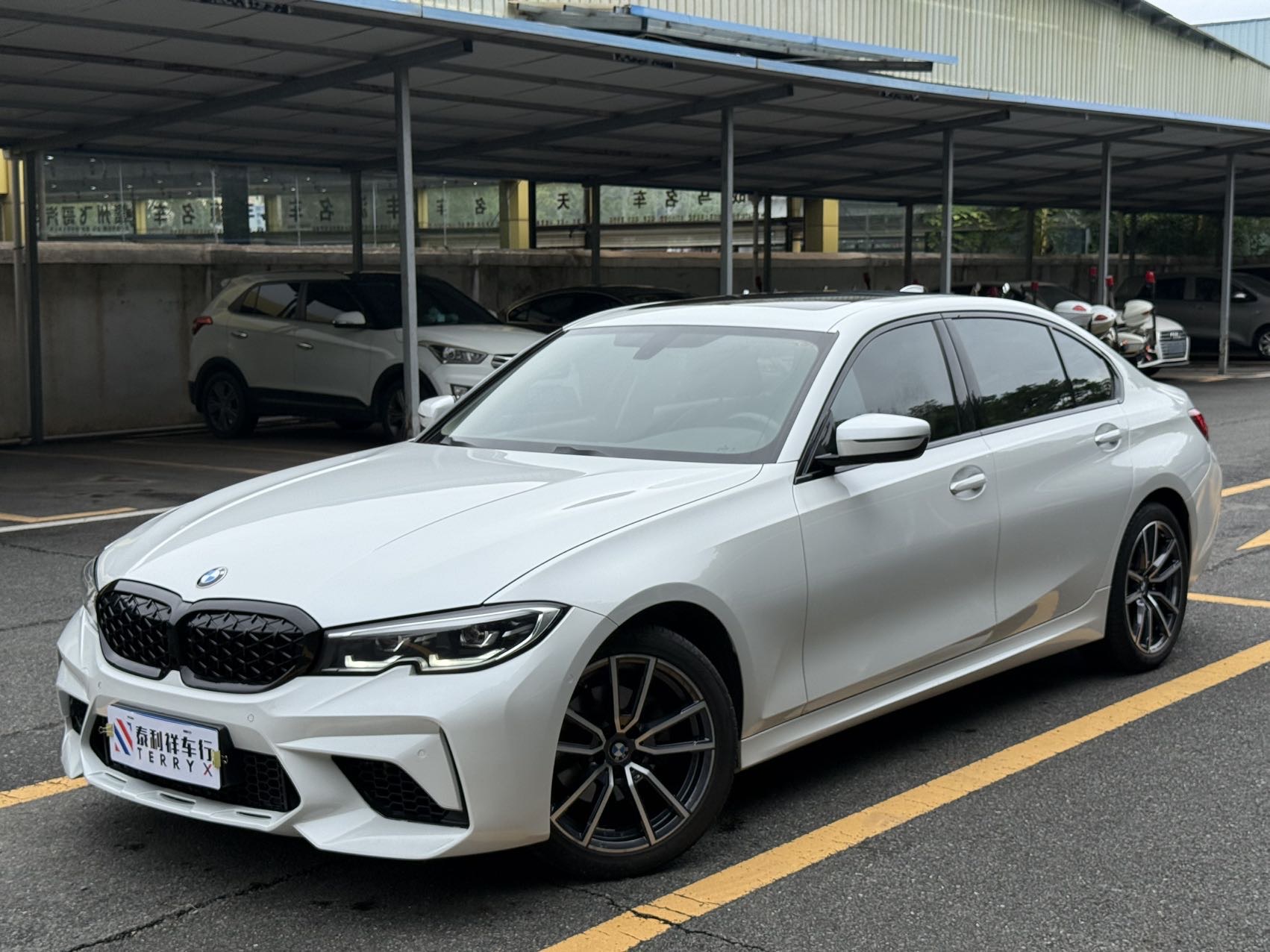 BMW 3 Series 2022 BMW 3 Series 2022 car image