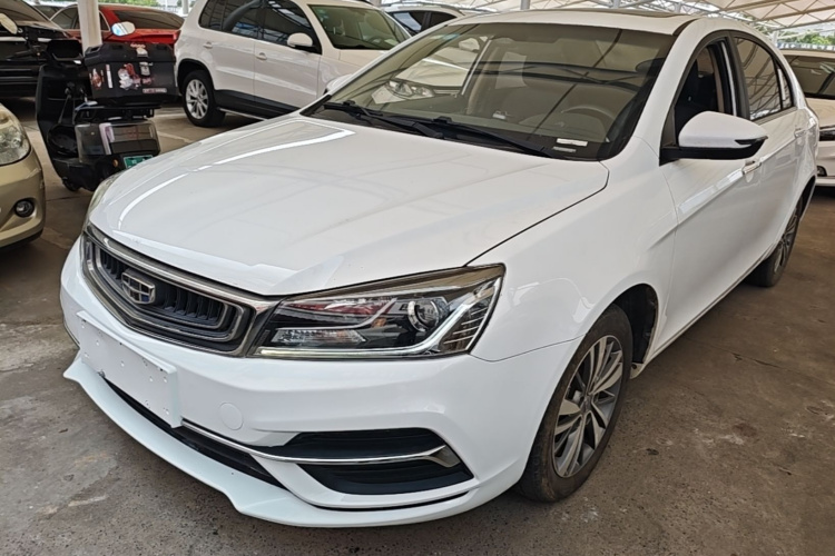 GEELY Emgrand 2019 #2 GEELY Emgrand 2019 car image #2