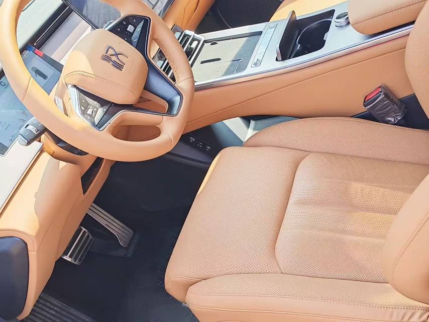 BYD HanL 2025 car image #5