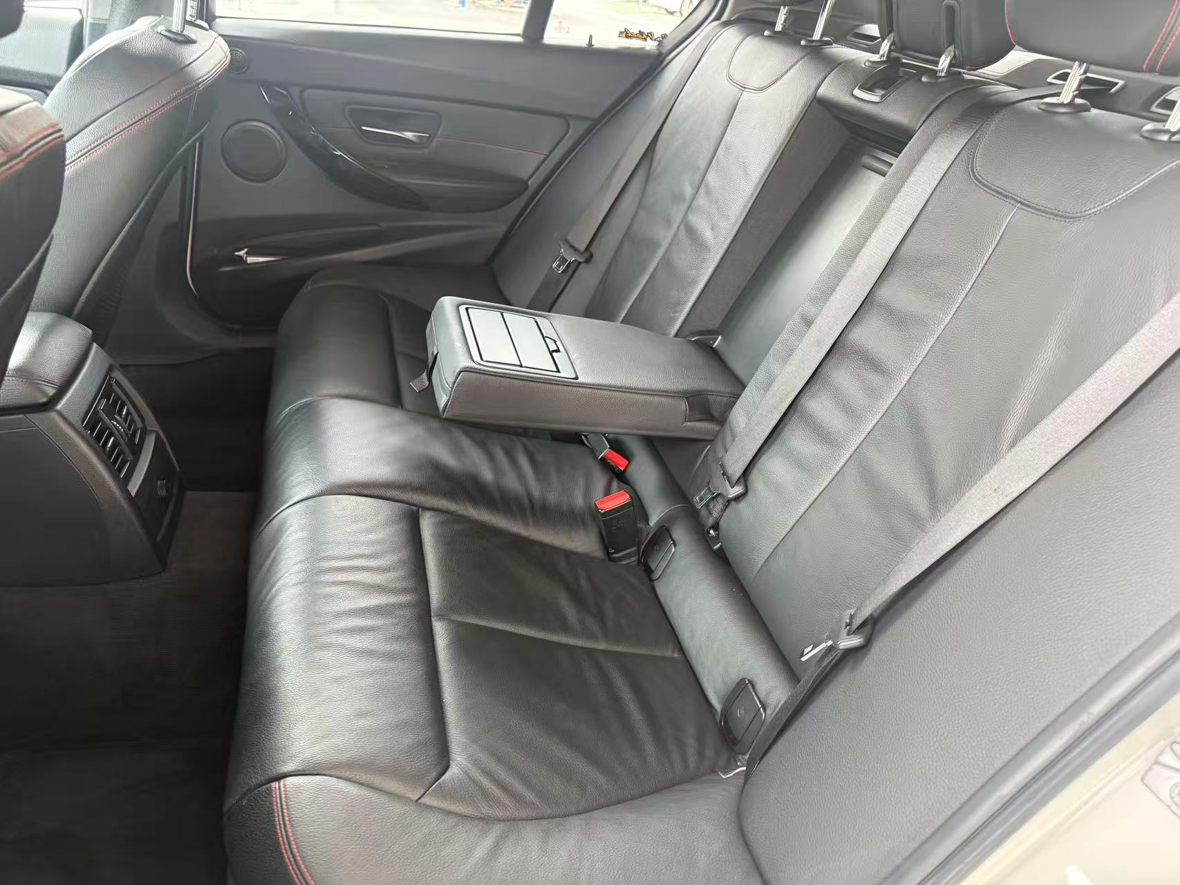 BMW 3 Series 2014 immagine di auto #4