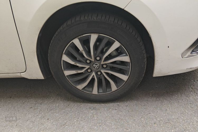 Toyota Corolla Hybird E+ 2022 immagine di auto #9