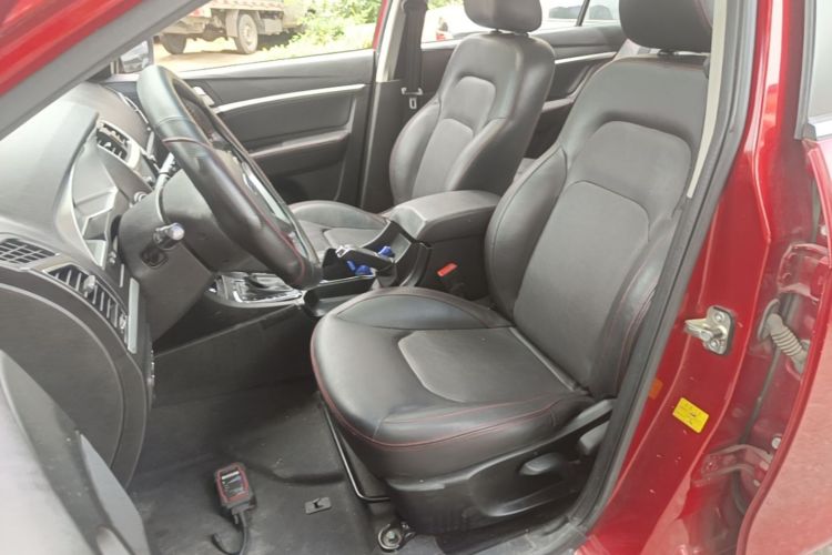 GEELY Emgrand 2015 immagine di auto #15