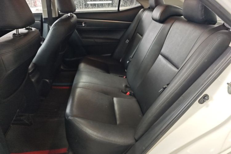 Toyota Corolla 2016 car image #17