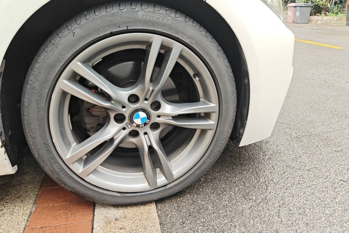 BMW 3 Series 2018 #9 BMW 3 Series 2018 immagine di auto #9