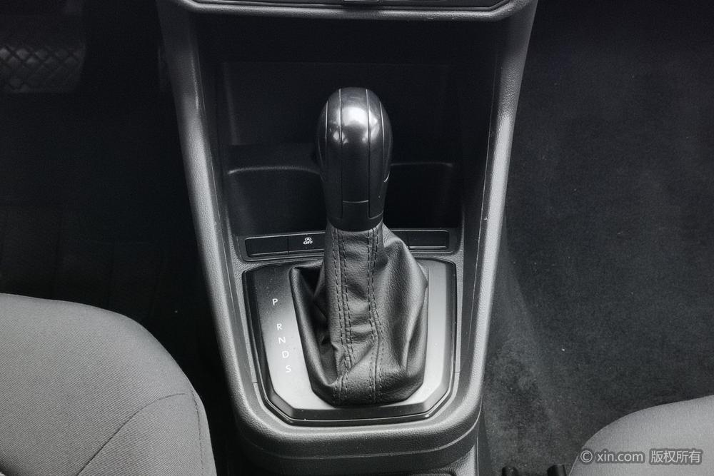 Volkswagen Santana 2019 #15 Volkswagen Santana 2019 car image #15