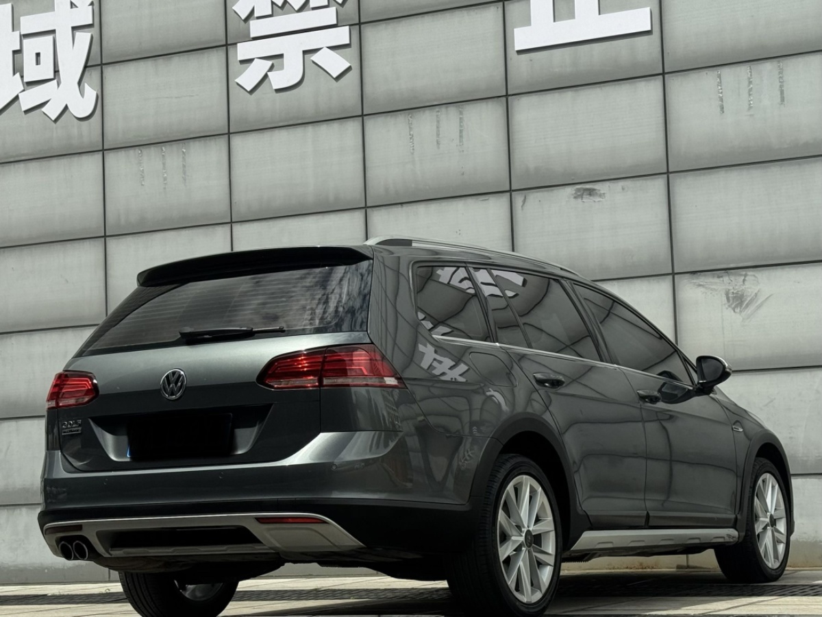 Volkswagen Golf (Imported) 2019 #9 Volkswagen Golf (Imported) 2019 car image #9