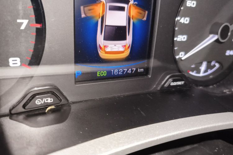 GEELY Emgrand GL 2019 immagine di auto #10