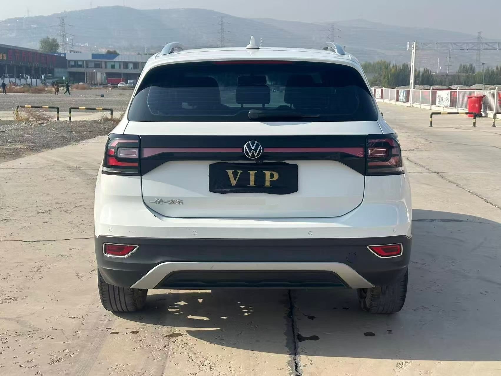 Volkswagen Tacqua 2023 immagine di auto #8