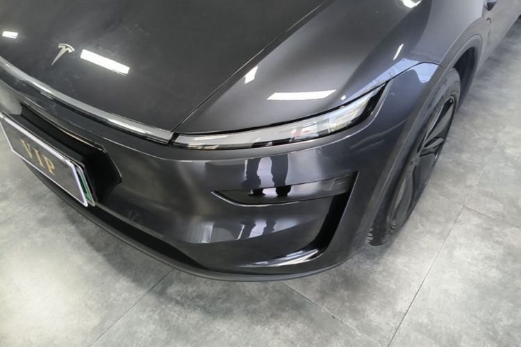 Tesla Model Y 2025 #23 Tesla Model Y 2025 car image #23