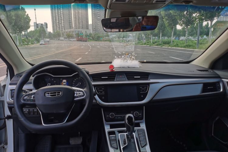 GEELY Emgrand GL 2019 car image #11