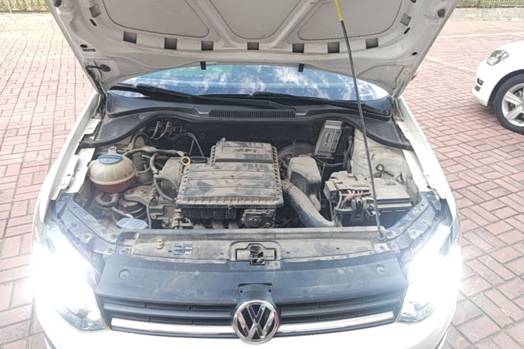 Volkswagen Polo 2016 #20 Volkswagen Polo 2016 car image #20