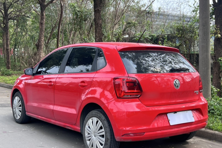 Volkswagen Polo 2018 car image #5