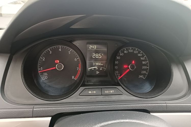 Volkswagen Lavida 2021 car image #12