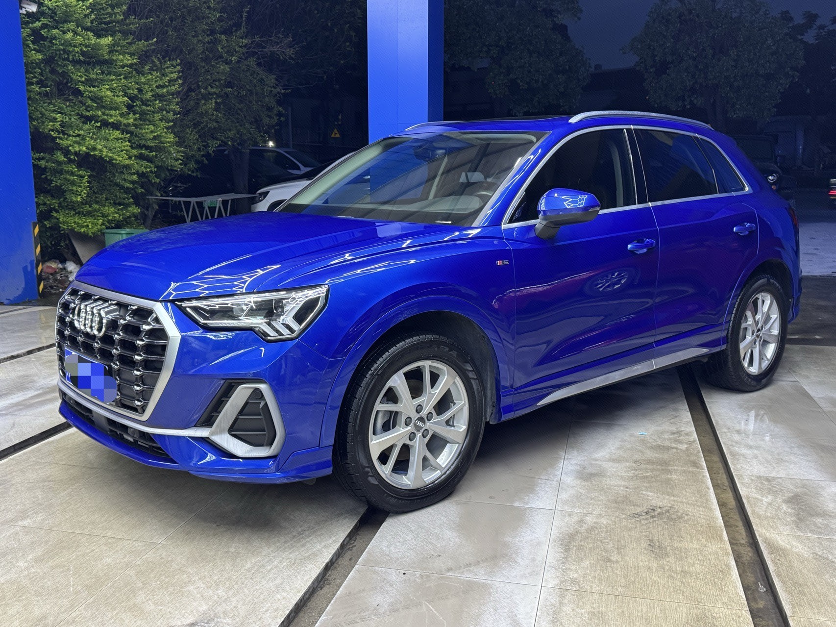 2019 2019 car image