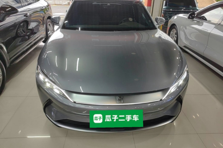 BYD Han 2022 #3 BYD Han 2022 car image #3