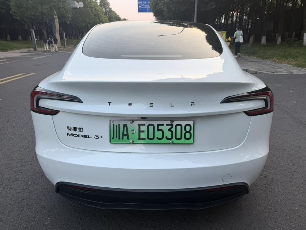 Tesla Model 3 2025 #6 Tesla Model 3 2025 car image #6