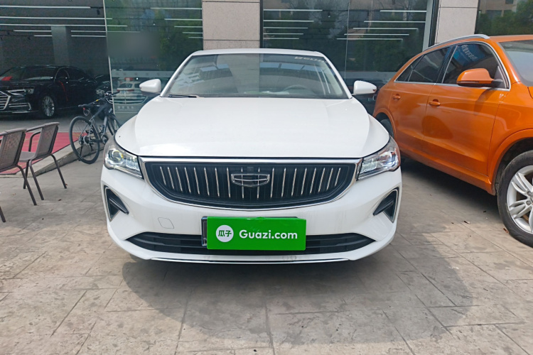 GEELY Emgrand 2024 изображение автомобиля #3