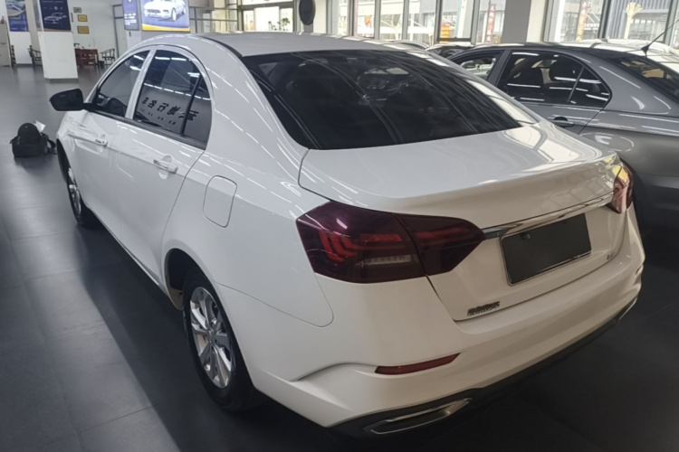 GEELY Emgrand 2021 car image #7