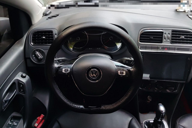 Volkswagen Polo 2017 #11 Volkswagen Polo 2017 car image #11