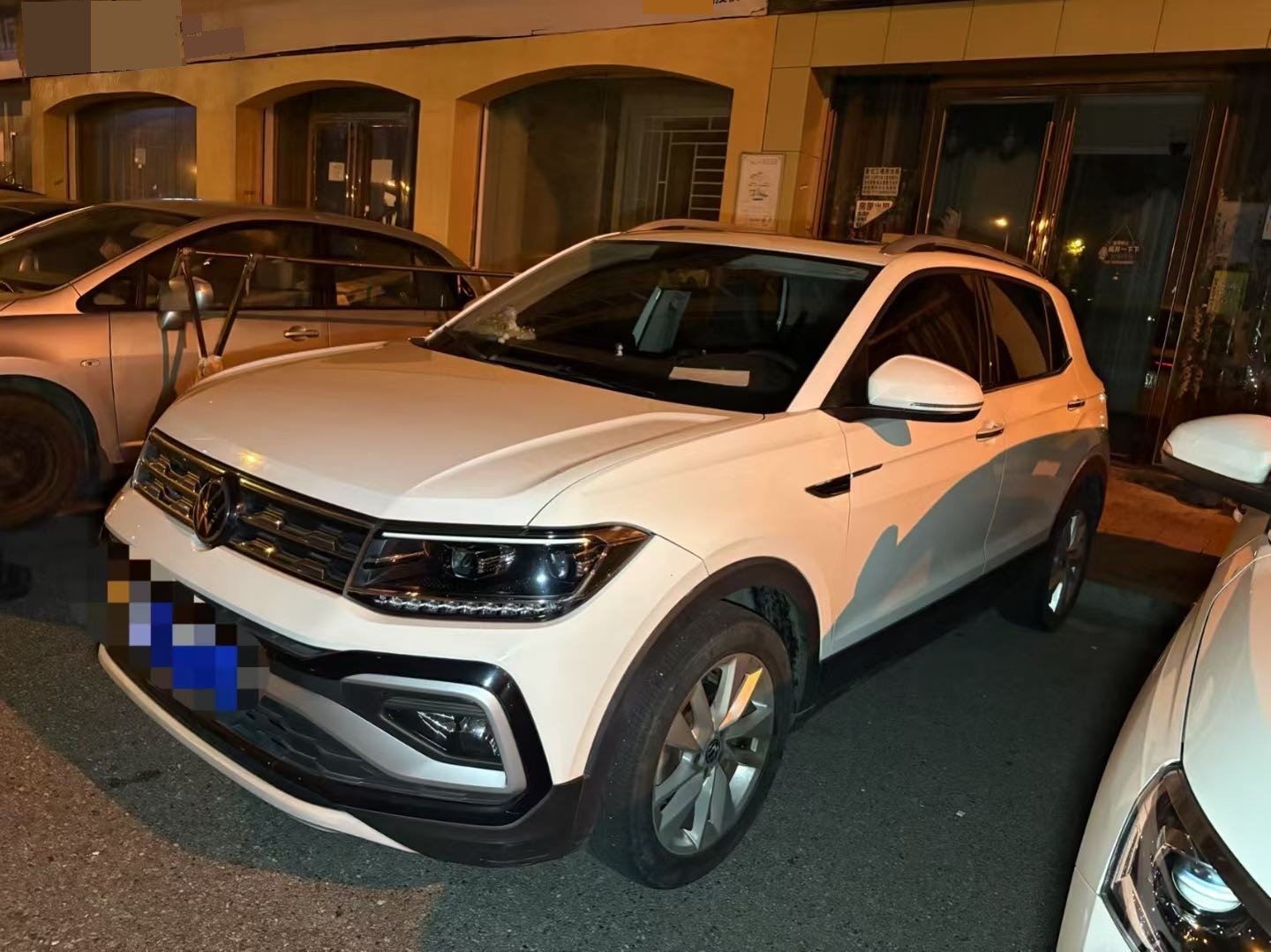 Volkswagen T-Cross 2021 Volkswagen T-Cross 2021 car image