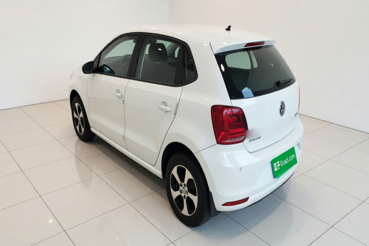 Volkswagen Polo 2017 #4 Volkswagen Polo 2017 car image #4