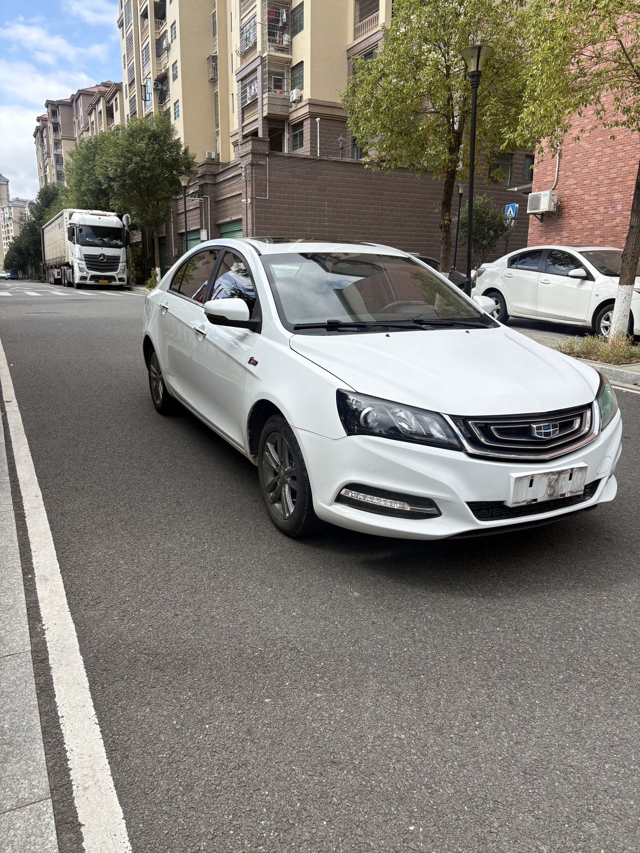 GEELY Emgrand 2018 #3 GEELY Emgrand 2018 immagine di auto #3