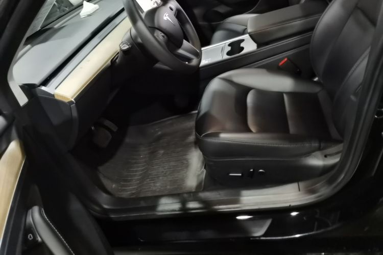Tesla Model 3 2023 immagine di auto #15