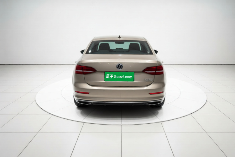 Volkswagen Lavida 2019 car image #6