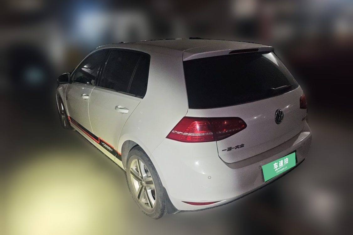 Volkswagen Golf 2015 car image #3