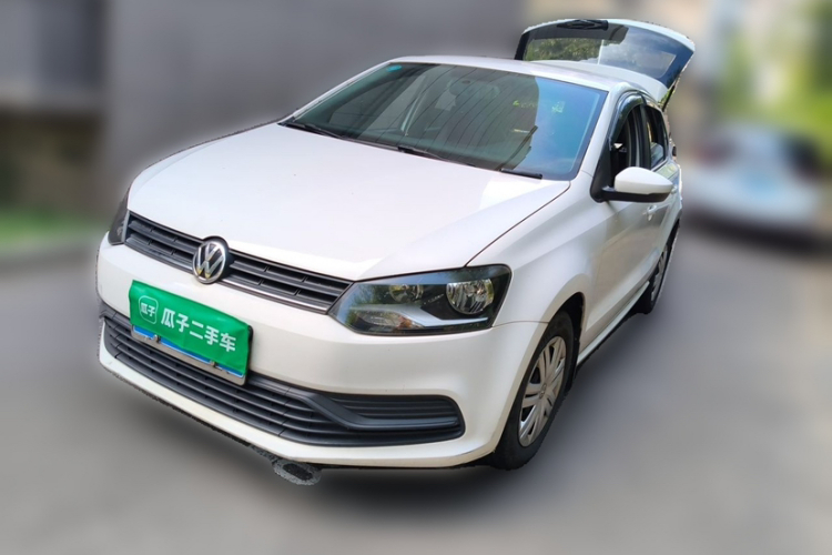 Volkswagen Polo 2017 car image #7