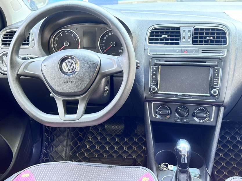 Volkswagen Polo 2015 #7 Volkswagen Polo 2015 car image #7