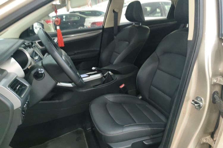 GEELY Emgrand GL 2018 car image #15