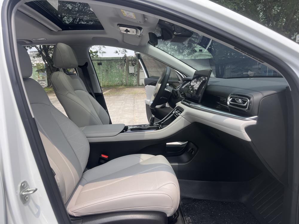 GEELY Emgrand 2025 #10 GEELY Emgrand 2025 immagine di auto #10
