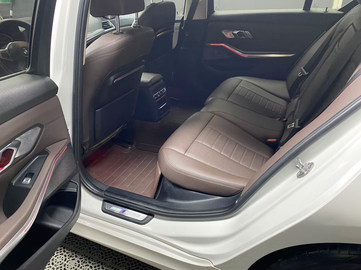BMW 3 Series 2021 car image #5