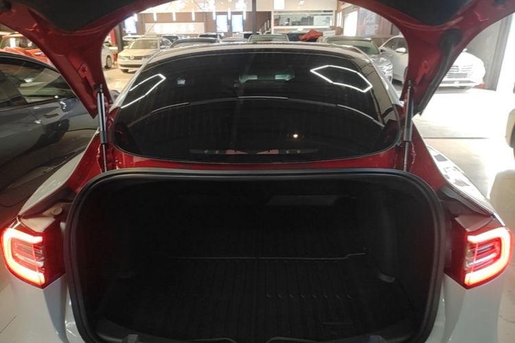 Tesla Model 3 2020 #19 Tesla Model 3 2020 car image #19