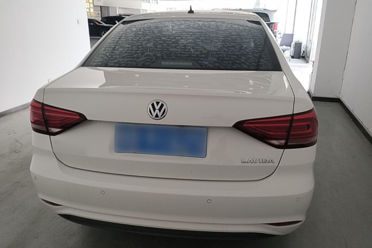 Volkswagen Lavida 2023 #4 Volkswagen Lavida 2023 car image #4