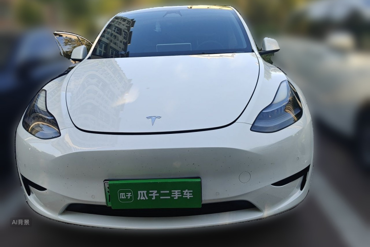 Tesla Model Y 2023 #3 Tesla Model Y 2023 car image #3
