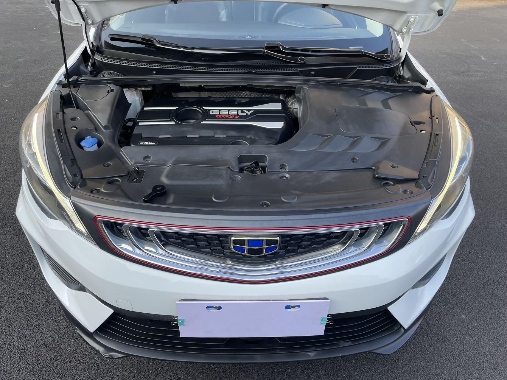 GEELY Emgrand GS 2018 car image #14