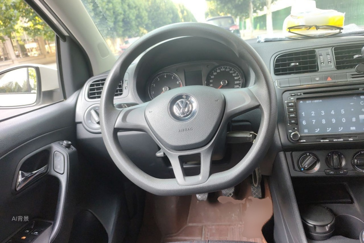 Volkswagen Polo 2015 #12 Volkswagen Polo 2015 car image #12