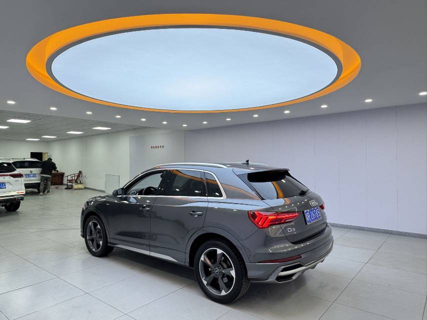 Audi Q3 2022 #6 Audi Q3 2022 car image #6