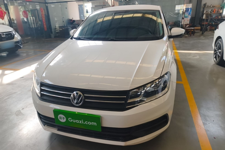 Volkswagen Santana 2018 car image #3